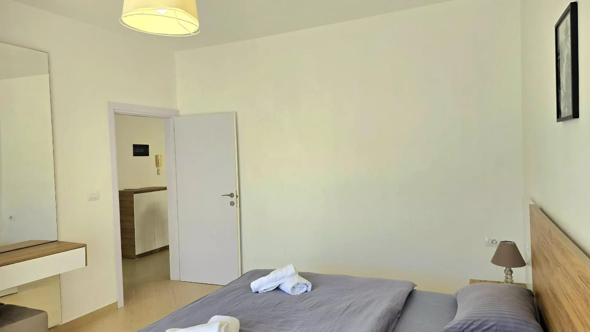 Happy Stay Qerret 097 Golem  0*, Golem (Tirana) Αλβανία